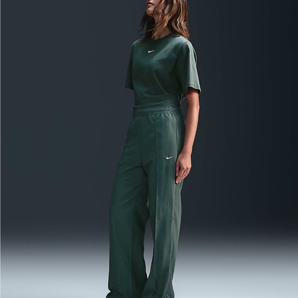 Nike Women's Dark Green pants